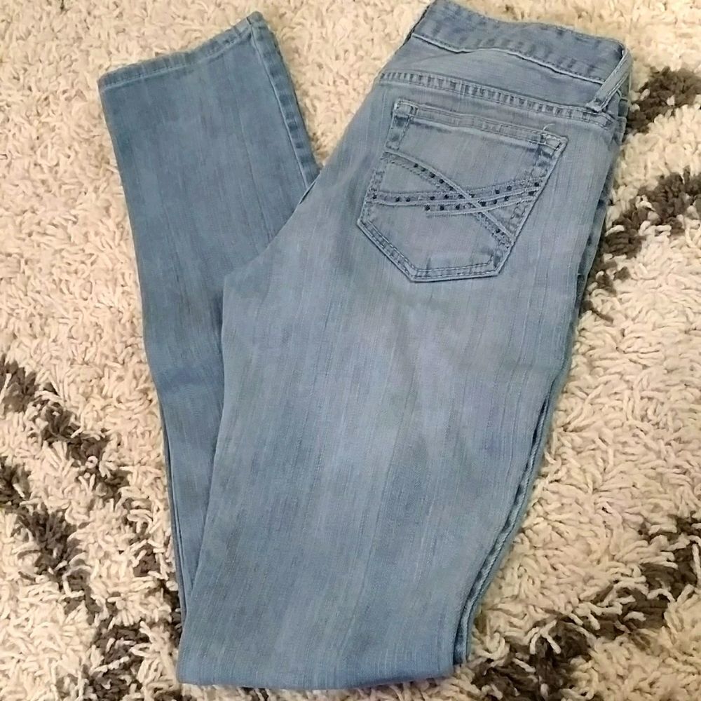 Women's Aeropostale Skinny Blue Jeans Sz 1/2 Reg